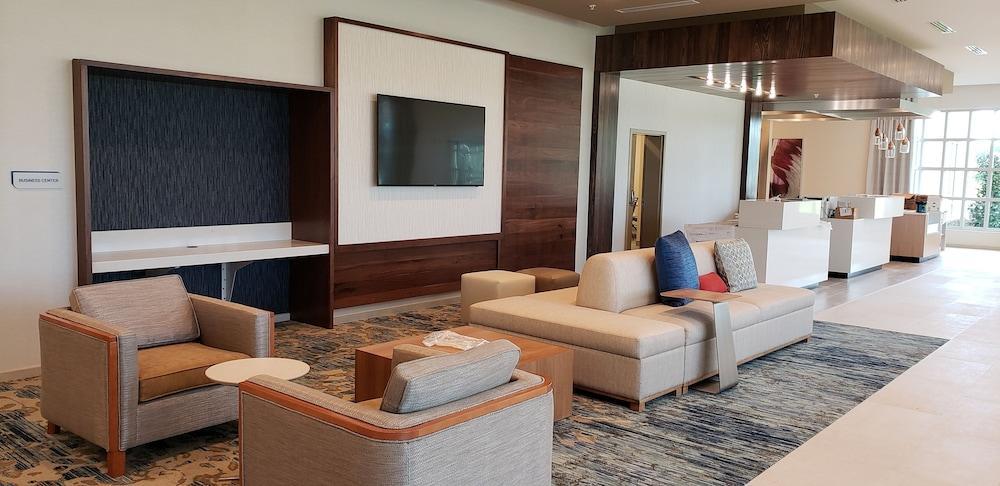 Hilton Garden Inn Tampa - Wesley Chapel Bagian luar foto